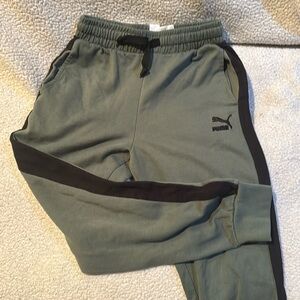 Puma joggers